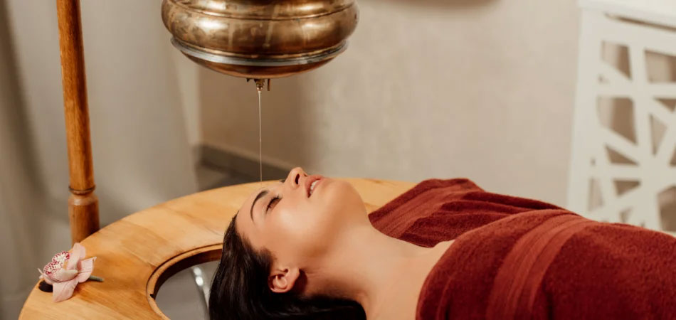 Shirodhara Treatment